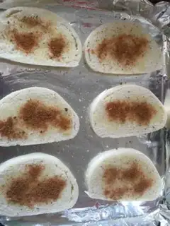 Make Cream-cracker step 2
