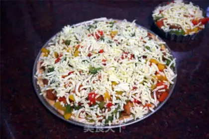 Make New Orleans chicken leg pizza step 11