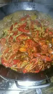 Make Spicy lobster step 2