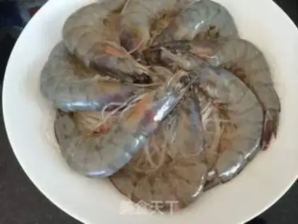 Make Garlic fan steamed shrimp step 3
