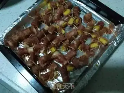 Make Pineapple bacon roll step 2