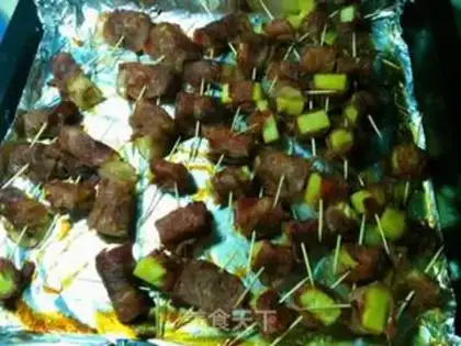 Make Pineapple bacon roll step 3