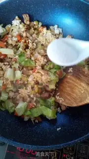 Make Pineapple rice step 11