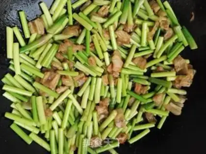 Make Garlic fried meat step 6