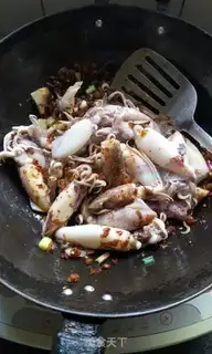 Make Spicy little squid step 4