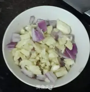 Make Shrimp pork pizza step 9
