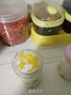 Make Fruit yogurt step 0