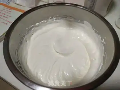 Make Strawberry Charlotte step 20