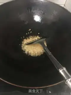 Make Garlic fried cucumber step 1