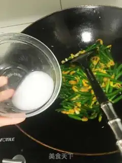Make Garlic fried cucumber step 3