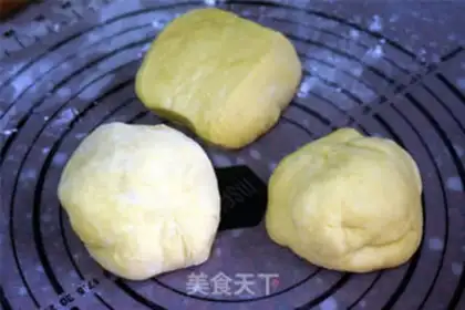Make Jelly-cracked toast step 4