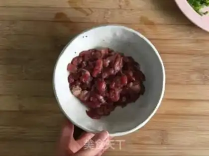Make Fry with mushroom sauce step 1