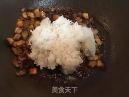 Make Fry with mushroom sauce step 5