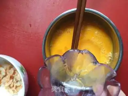 Make Rice steamed eggs step 2
