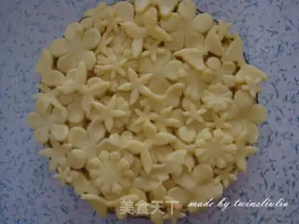 Make Flower apple pie step 17