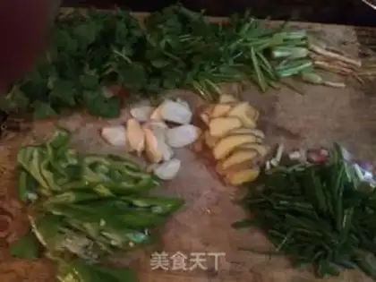 Make A red-burned tilapia step 1