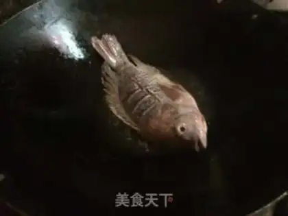 Make A red-burned tilapia step 2