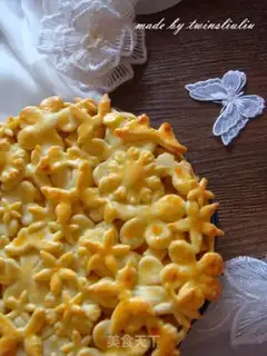 Make Flower apple pie step 23