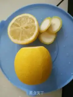 Make Lemon honey apple water step 1