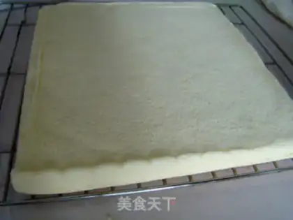 Make Fruit cream box cake step 5