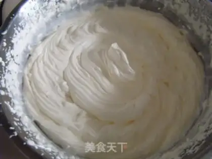 Make Fruit cream box cake step 8