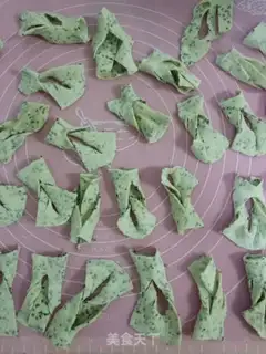 Make Fried leaf step 6