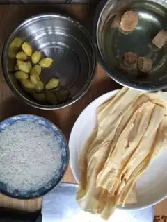 Make Scrawny porridge step 0