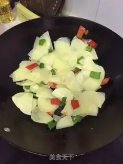 Make Potato chip fried chicken step 2