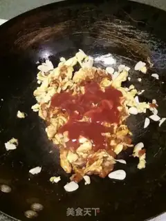 Make Egg ketchup and vegetable rolls step 7