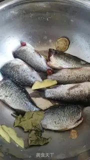 Make Sausage fish step 0