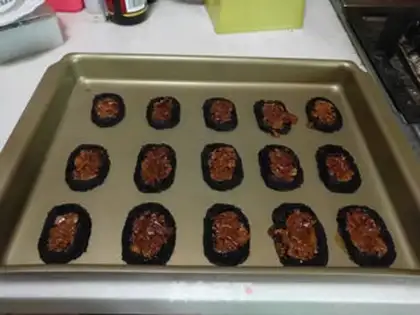 Make Coco roman shield cookies step 16