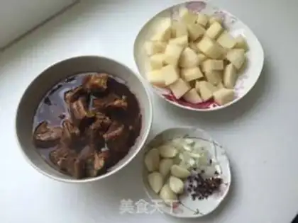 Make Beef stew potatoes step 2