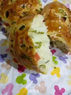 Make Sausage onion bread step 7