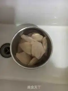 Make Red burning of Orleans chicken wings step 0