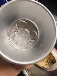 Make A cranberry chocolate cup step 5