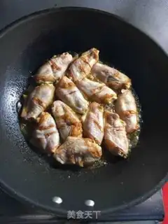 Make Red burning of Orleans chicken wings step 6