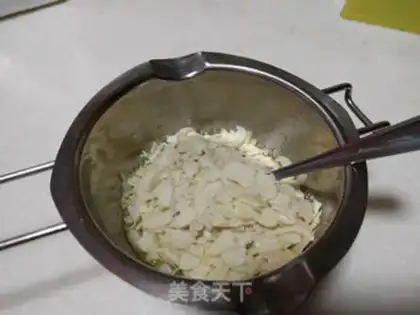 Make Roman shield cookies step 13
