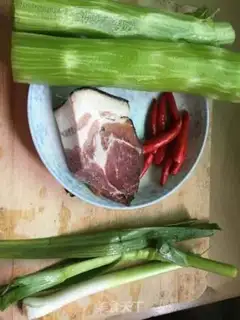 Make Puffing up the meat step 0