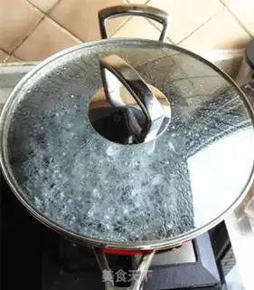 Make Clear the salmon head step 2