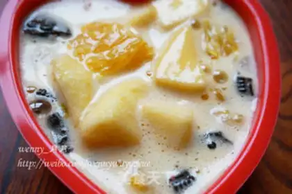 Make Chocolate fruit cake step 5