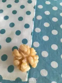 Make Amber walnuts step 3