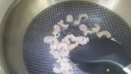 Make Shrimp corn and sweet beans step 2