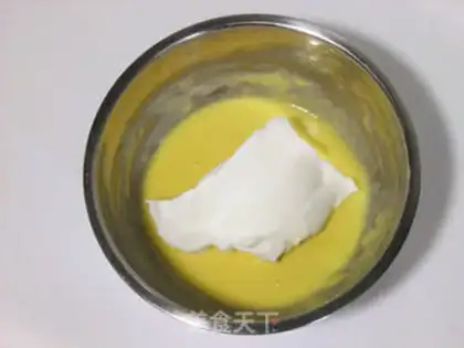 Make Fruit yogurt cup step 5