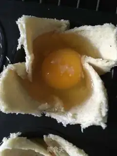 Make Cheese eggs step 4