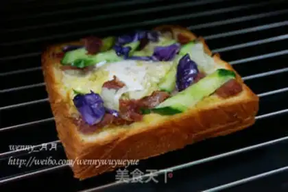 Make Vegetable egg cheese step 5