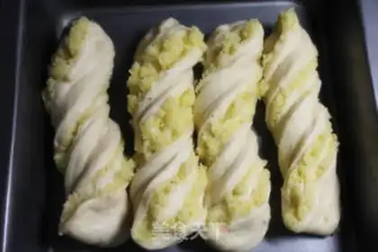 Make Milky coconut rolls step 13