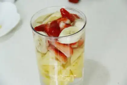 Make The pineapple juice step 4