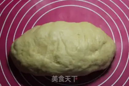 Make Bean roll bread step 4