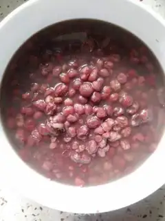 Make Red bean cake step 1