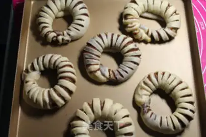 Make Bean roll bread step 11